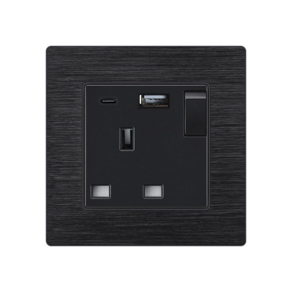 [一开13A英式带USB+type-c（18W）]