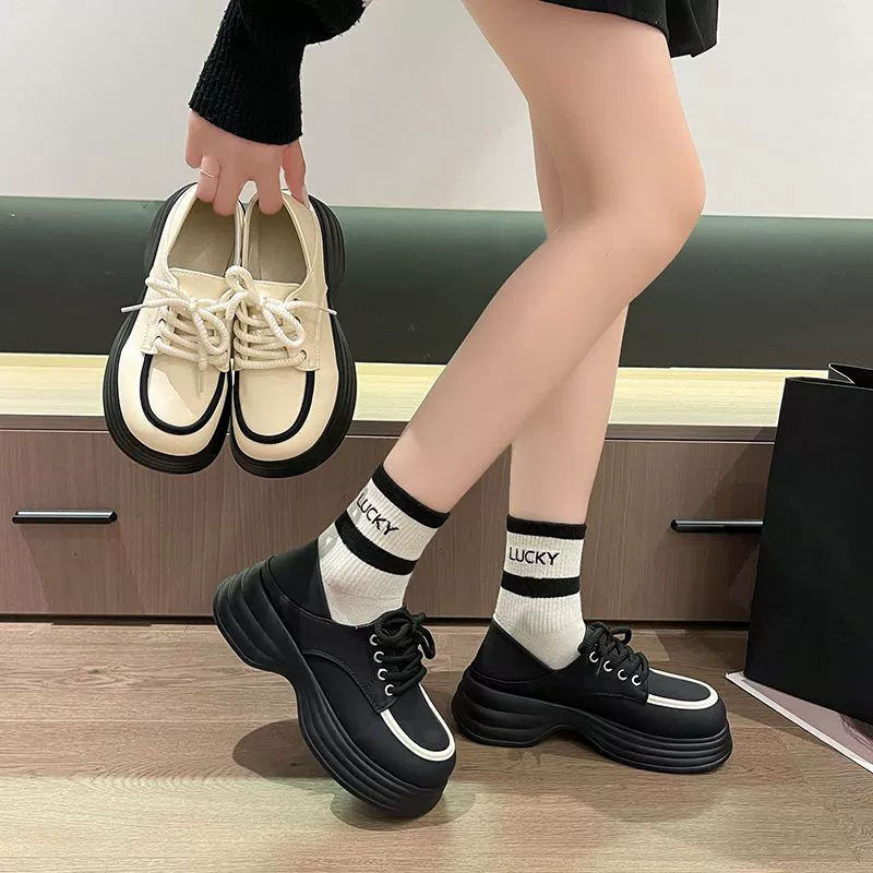 Британские туфли с толстым шнуровкой Lefu модные дикие JK униформа одиночные туфли женские 2025 осень новые белые кожаные туфли