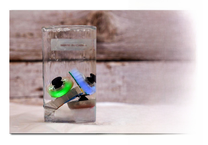 New Cave Shoes Accessories PVC Shoes Shoe Buckle LED Flashing Light Shoe Buckle Waterproof Cartoon Decorations Accessories Spot