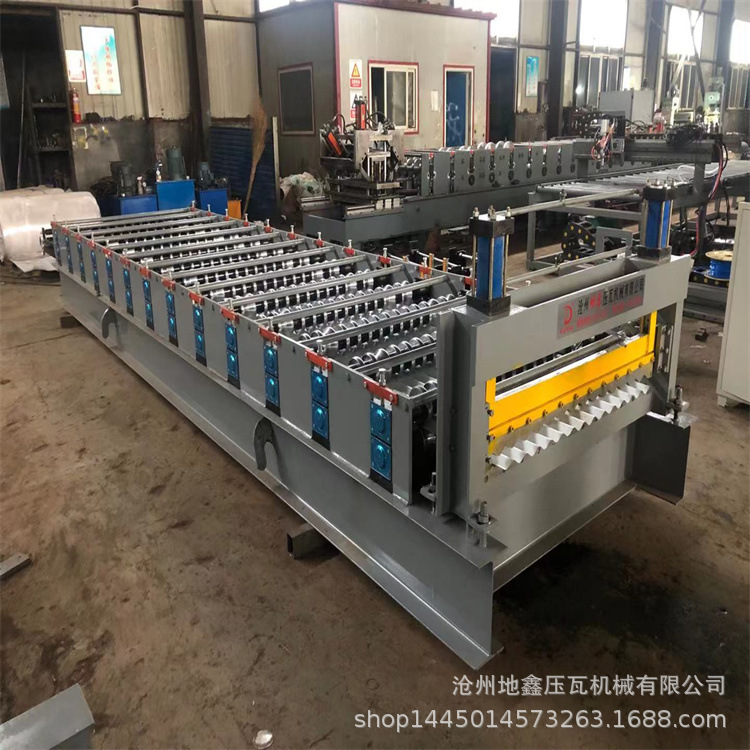 销售全自动750外墙横挂板设备压瓦机 沧州地鑫压瓦机 冷弯成型机