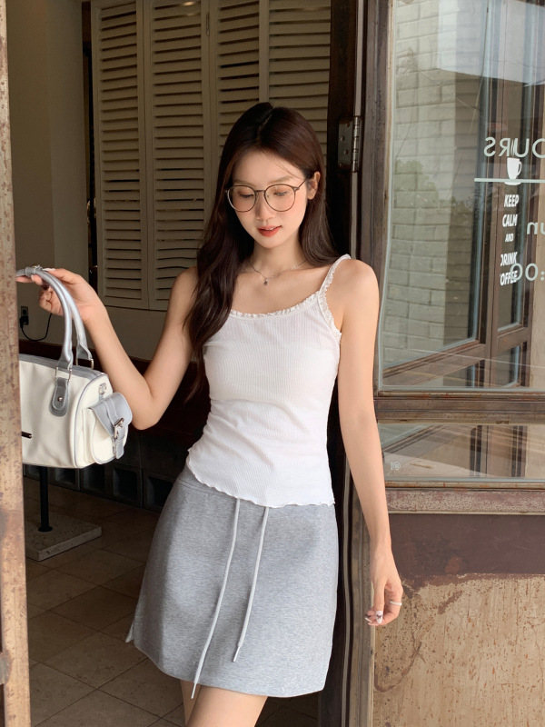 白色甜美蕾丝花边吊带背心女2025年夏季新款修身显瘦无袖内搭上衣|undefined