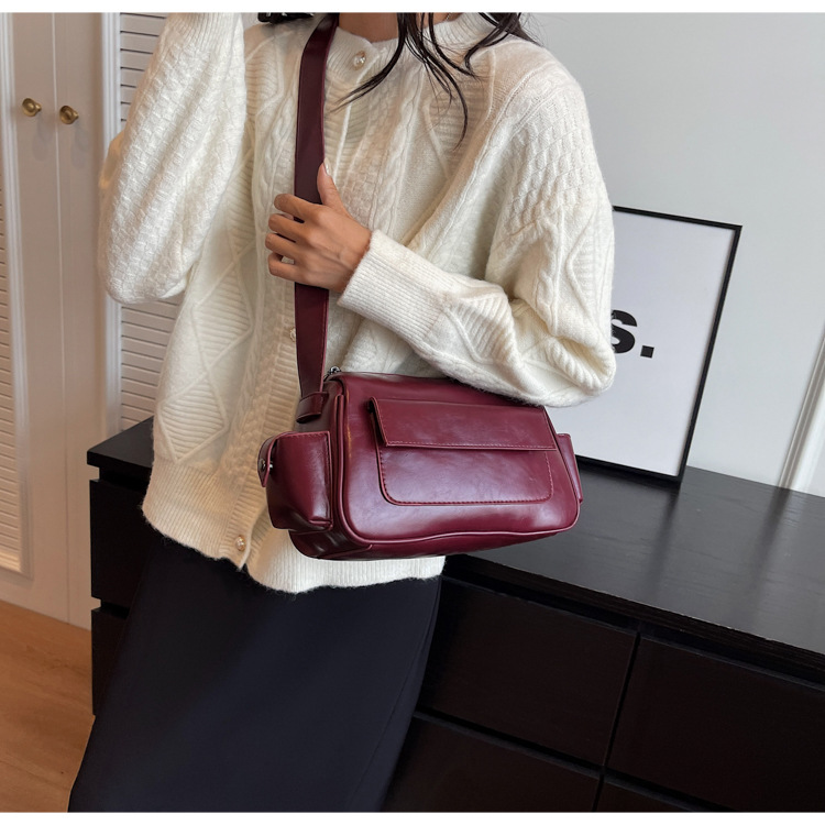 Borsa a tracolla versatile per donna 2023 autunno e inverno nuova borsa a tracolla retrò moda trendy texture di nicchia piccola borsa quadrata_voghion.com