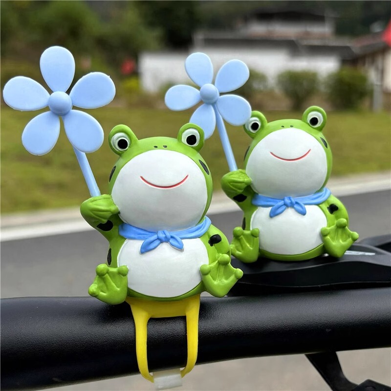 Cute selling baby frog windmill bamboo dragonfly battery car accessories road bike electric motorcycle accessories accessories