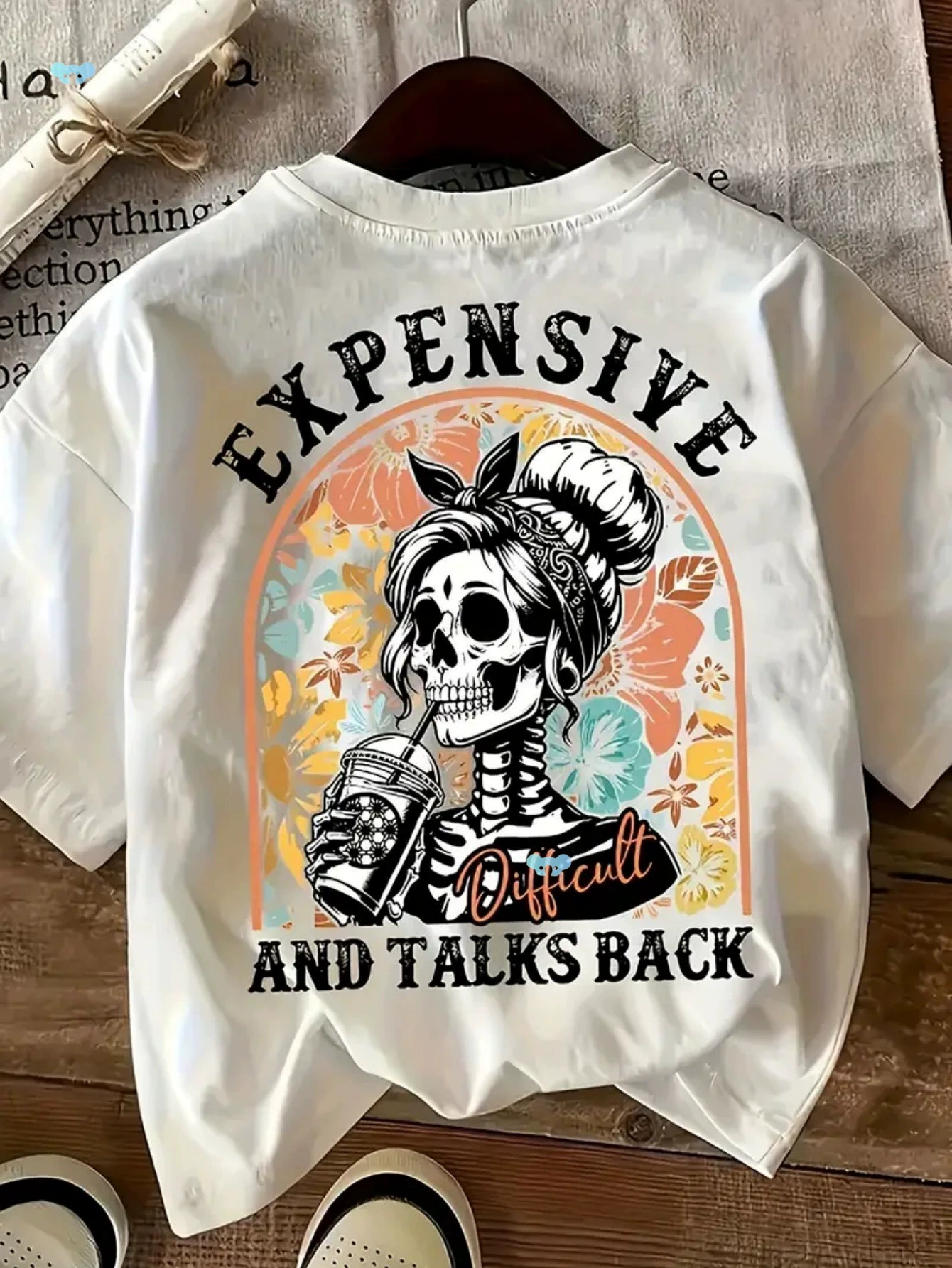 Женская футболка с круглым вырезом и принтом! Включает в себя трансграничную дропшиппинг.