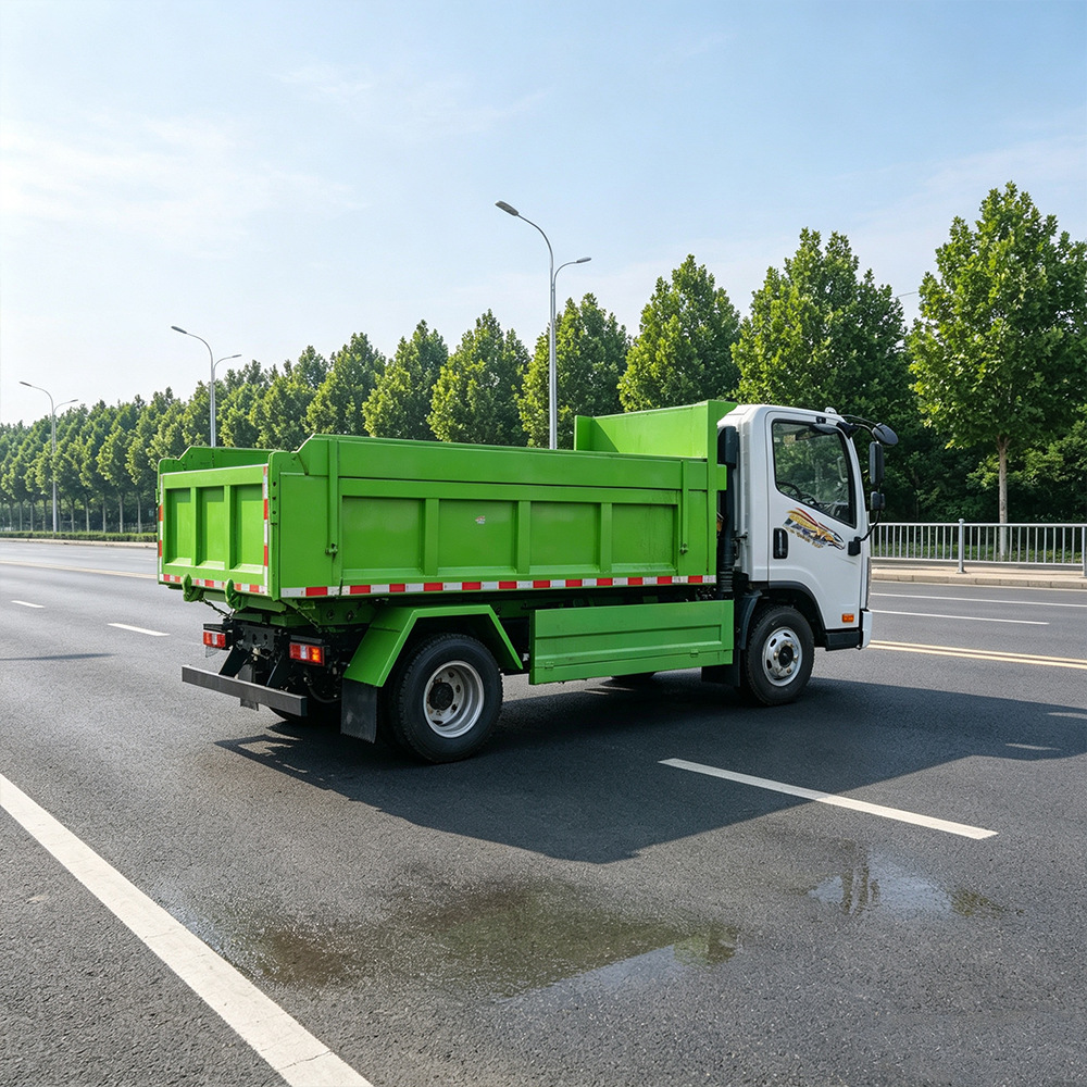 Cross-border 5-ton self-loading garbage truck, 8-cubic-meter sanitation and waste removal vehicle, hydraulic lifting, fully sealed box, engineering dump truck