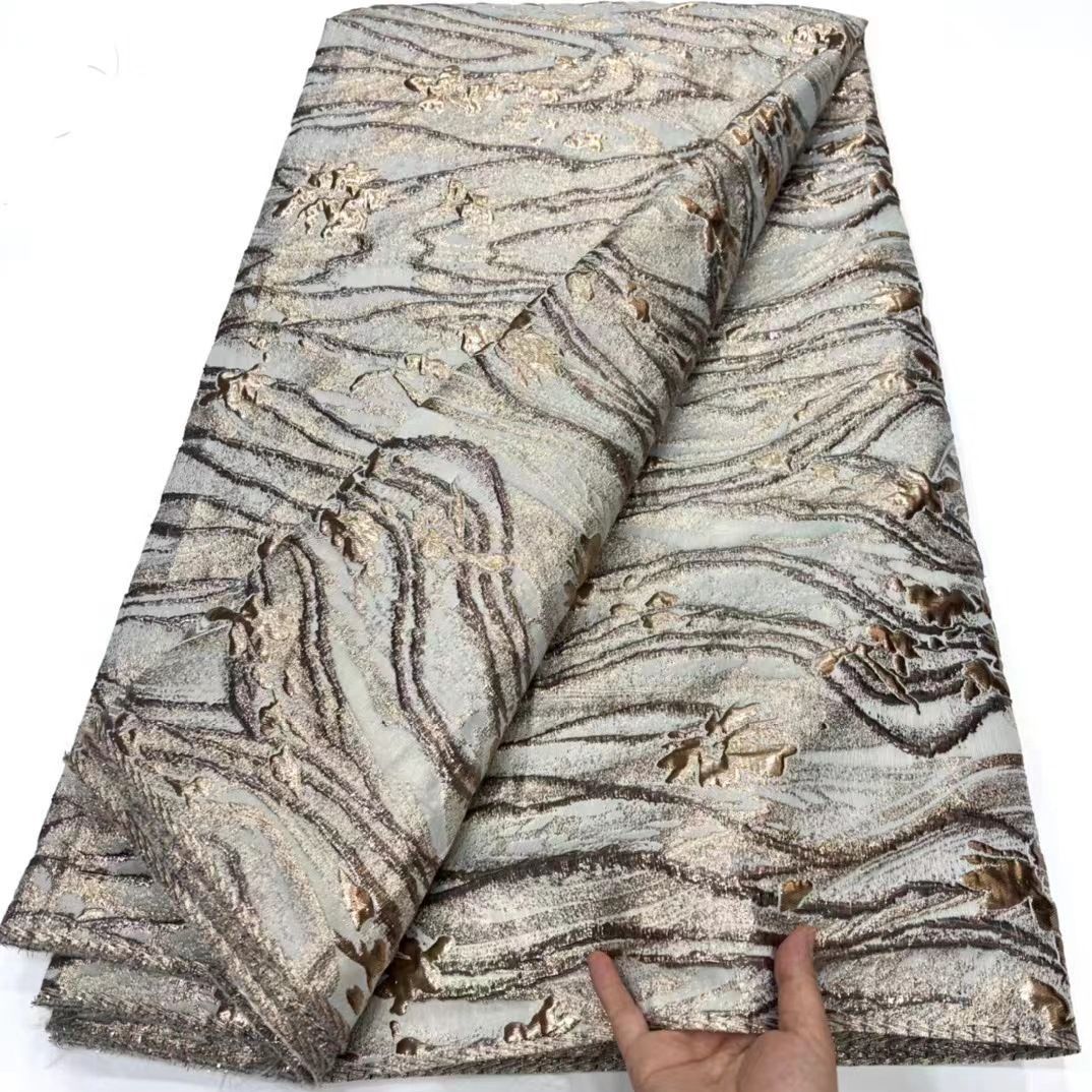 Patrón oscuro africano tejido de oro organza flor hilo teñido hanfu cheongsam para mujer ropa brocado tela JX3732