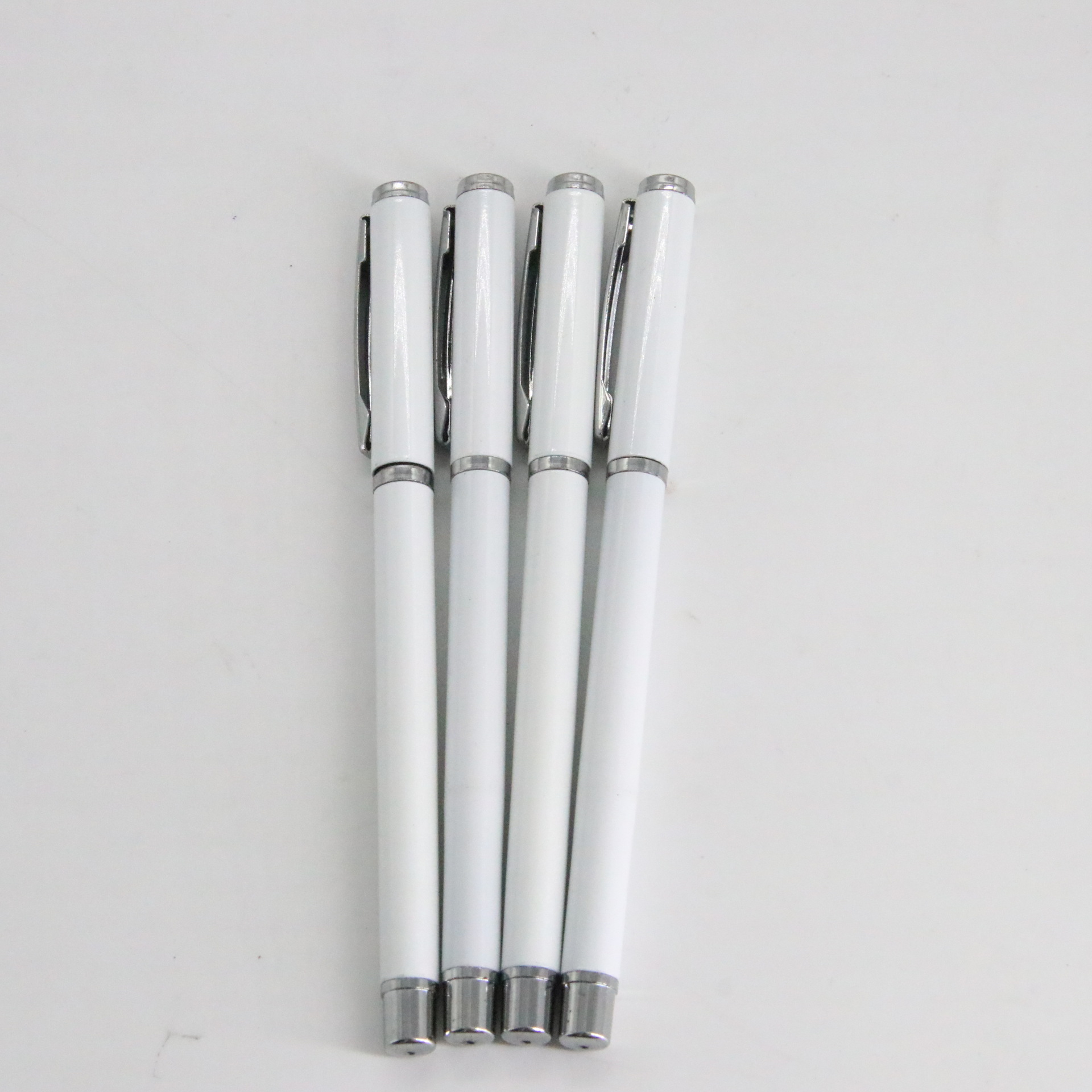 De alta apariencia de metal bolígrafo textura fábrica al por mayor directa de la Oficina de suministros escolares bala recarga