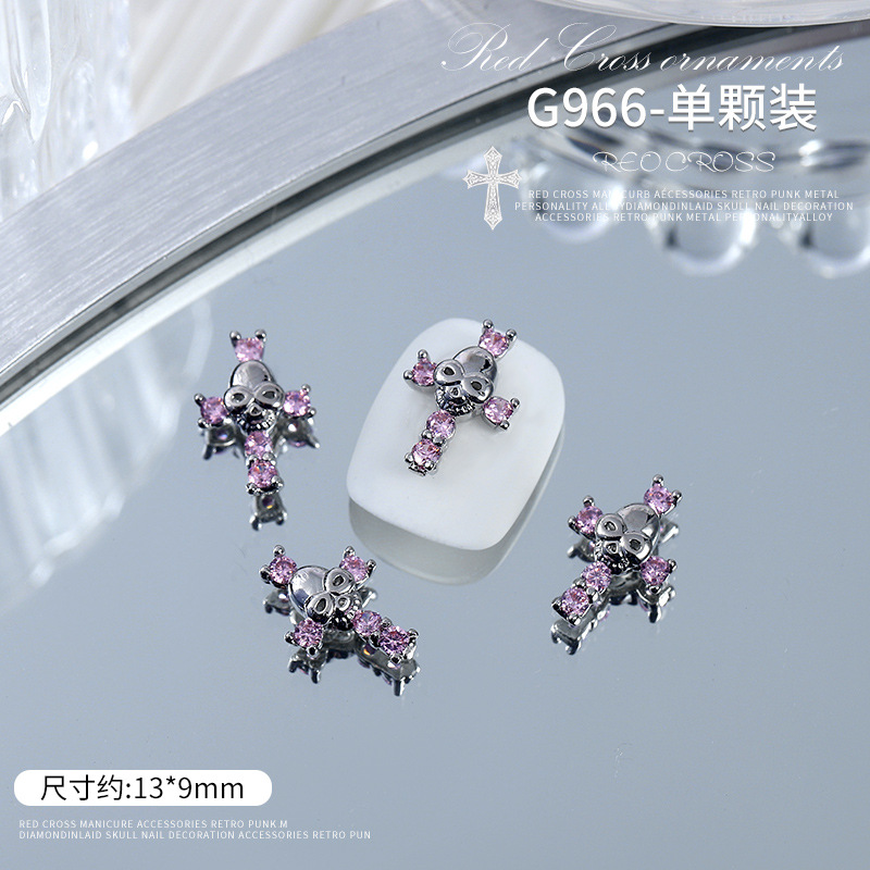 Red Cruz Roja marco joyería de uñas vintage punk metal personalidad aleación diamante incrustado cráneo decoración de uñas