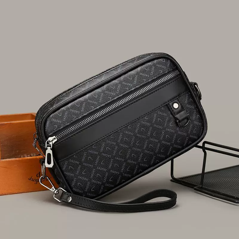Shoulder bag, universal roomy one-shoulder design, trend small crossbody, black/brown