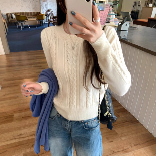 �̰�ɫ�黨�A�Iᘿ���Ů�����ﶬ2025�¿�tɫ�U���@�����^ë��Ů