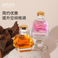 Yilan Fanghua 100ml 火を使わないアロマセラピーエッセンシャルオイル装飾品、家庭用寝室トイレ消臭剤、モンゴルパオ型
