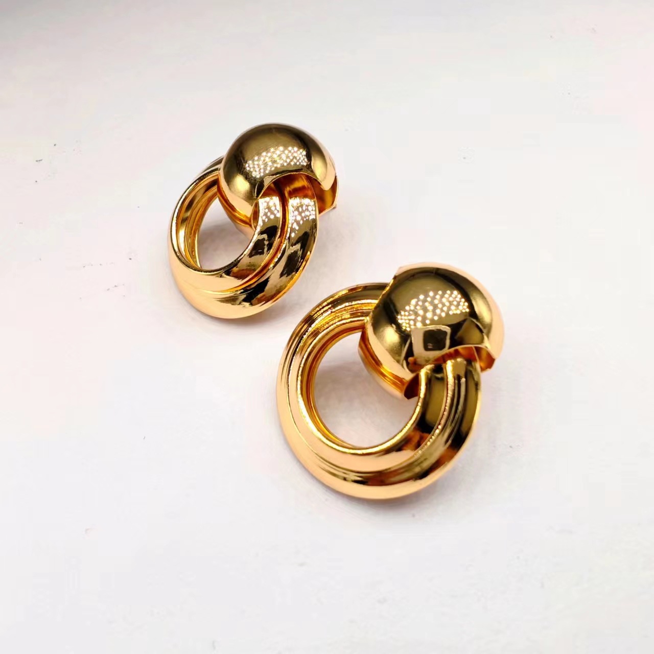 1 Pair Simple Style Streetwear Geometric Plating Iron Earrings display picture 4