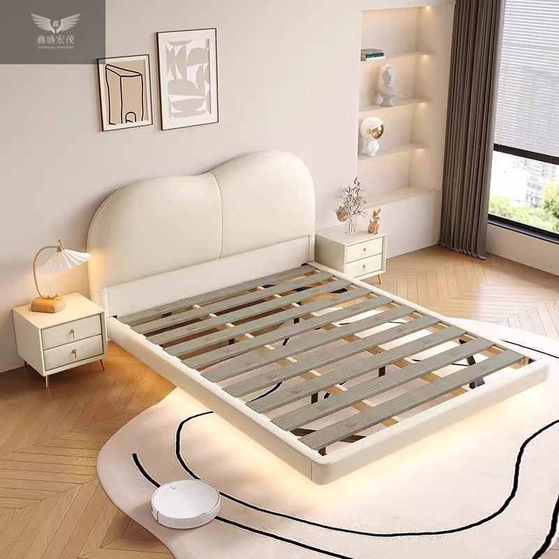 Nubes de cuero suspendido simple crema dormitorio principal moderno doble apartamento pequeño cama doble dormitorio de lujo ligero celebridad de Internet colgando