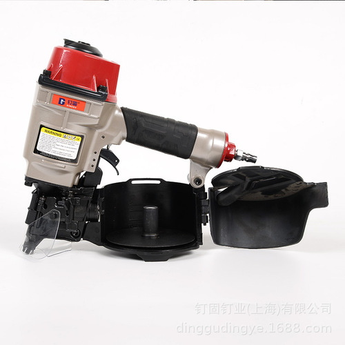 Nailing pneumatic coil nail gun CN55CN70CN80 packaging box nailing wood products pallet nailer threaded polished rod nailer