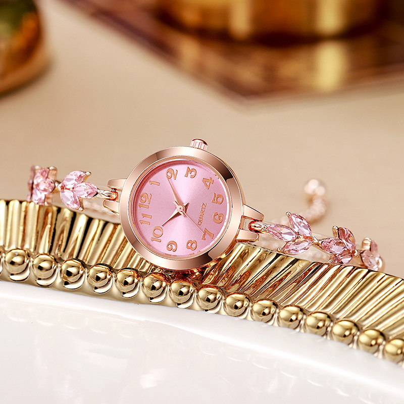 2026 Export Hot-Selling Exquisite and Elegant Women's Bracelet Quartz Watch, Fashionable and Stylish, Casual and Exquisite, Light Luxury Women's Watch 2026 Export Hot-Selling Exquisite and Elegant Women's Bracelet Quartz Watch, Fashionable and Stylish, Casual and Exquisite, Light Luxury Women's Watch