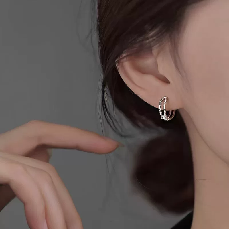 Серебряные серьги с штифтом, серебро 925, легкий люксовый стиль