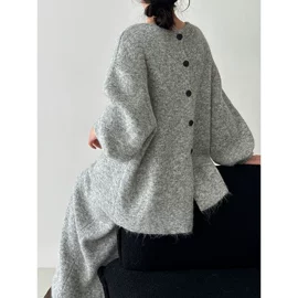 连衣裙;女式衬衫;女式针织衫