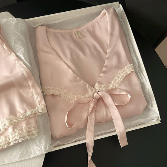 Pajamas Women's Spring and Autumn Ice Silk Long-sleeved French Retro suit Internet Celebrity Live Summer High-end Light Luxury Home Clothes