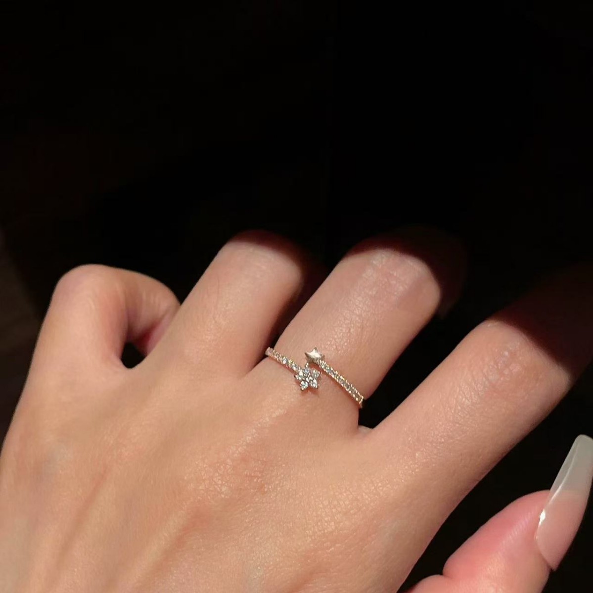 Oval Moissanite Engagement Ring In Vintage Halo Design Silver_voghion.com