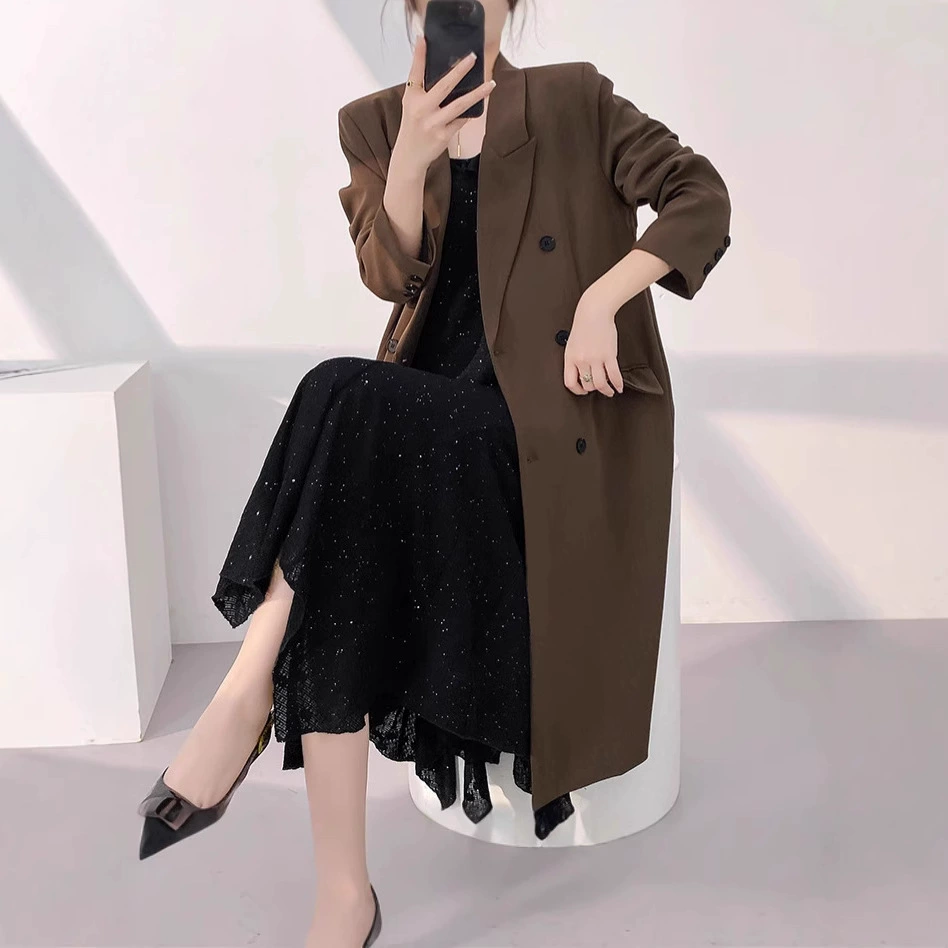 [Спот] 2024 осень и зима корейская двубортная ветровка слегка толстая MM большой размер женский длинный пиджак 9019