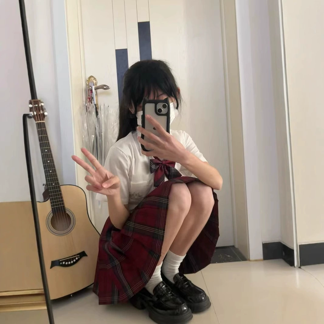 Genuine set, shirt, universal brace, pleated skirt