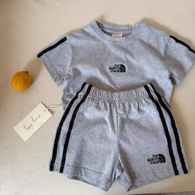 子供セット2025夏男女童日系アルファベット純綿半袖赤ちゃんパンツ運動2点セット潮|undefined