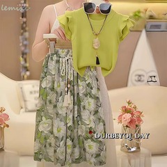女の子の夏服、フライングスリーブの花柄スカートパンツセット、Tシャツとワイドパンツのツーピースセット、おしゃれな湖州織り子供服