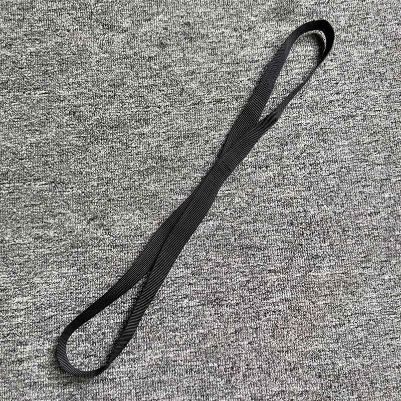 鉄棒掛けは太くて強化されています。吊り下げフック付きのフィットネス訓練器の部品です。|undefined