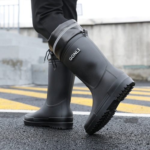 New Waterproof Slip-On Rain Boots for Men, Rider-Specific Work Boots, External Wear, Anti-Slip Rain Boots, Warm and Stylish Mid-Calf Water Shoes