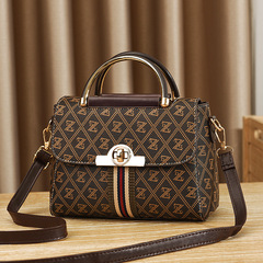 秋冬今年流行的小包包新款時尚簡約ins百搭女士單肩斜挎女包一件