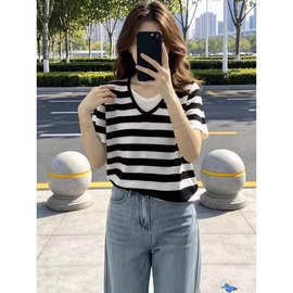 韩国！假两件条纹撞色V领短袖针织衫女宽松显瘦百搭洋气薄上衣