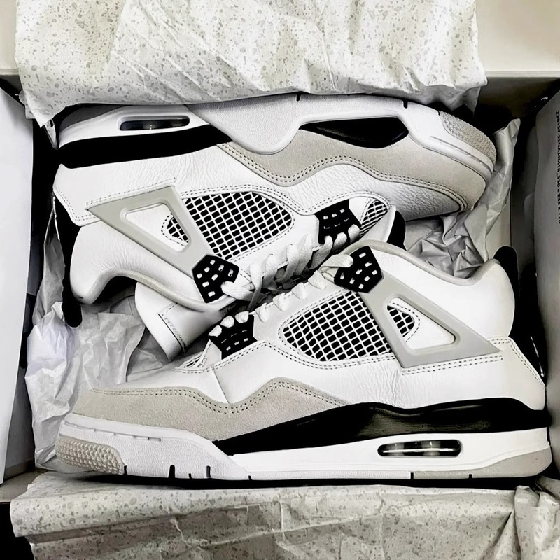 Basketball Shoes White Cement Electric Mother Putian Shoes Quality Actual Combat AJ4 All-match sneaker Women's Air Cushion Pure Original Men's Shoes