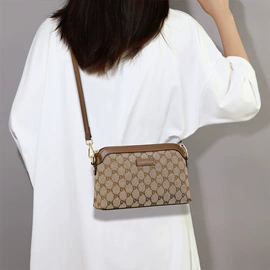 女士斜挎包;女士单肩包;女士手提包