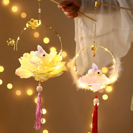 对联/春联;红包/利是封;节庆用品