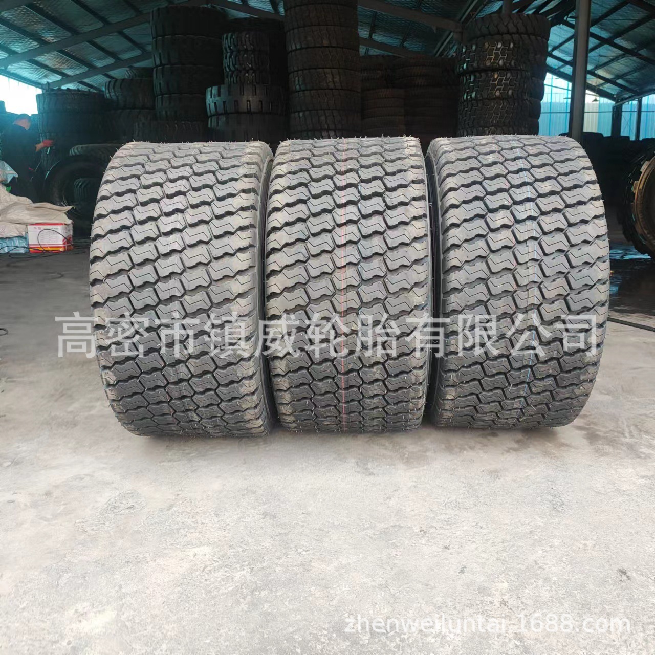 现货供应尼龙草坪花纹轮胎 31*15.5-15 草坪车观光车轮胎