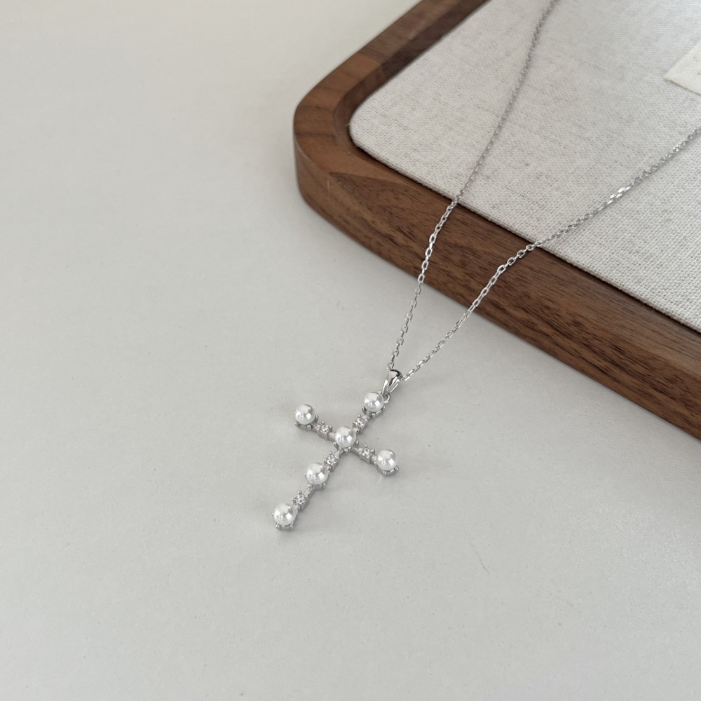 10g Weight 925 Sterling Silver Pendant Material Zircon Inlay Material Pendant Necklace Classification 925 sterling silver Chain Material 1 Piece Quantity Holiday, Daily Occasion 925 Sterling Silver Material Geometric Pattern Women's Gender Plating, Inlay Design Basic, Modern Style Style 925 Sterling Silver Zircon Plating Inlay Geometric Pendant Necklace 11