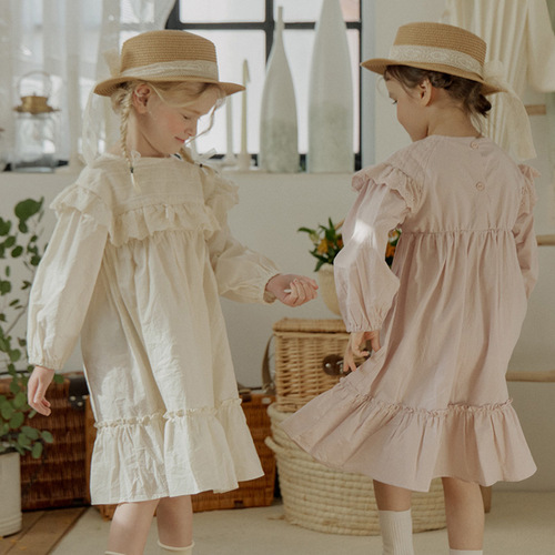 Girls' Dress 2024 Spring Strawberry Style Korean Children's Girls' Fleece Edge French Princess Style Princess Dress Pre-sale