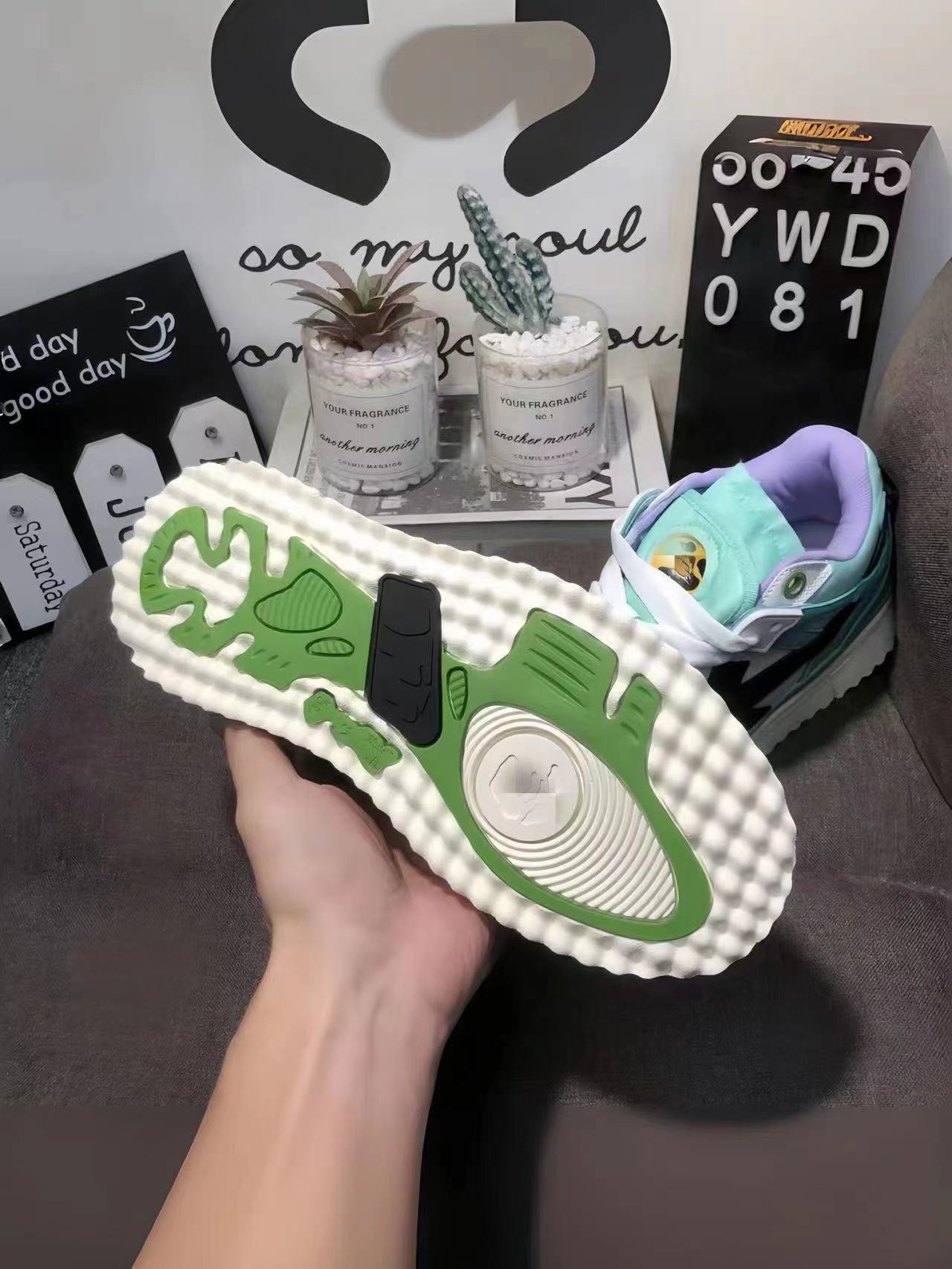 Zhongbang skate casual off zapatos deportivos de marca conjunta para hombres y mujeres, zapatos blancos de moda, zapatos de flecha plana