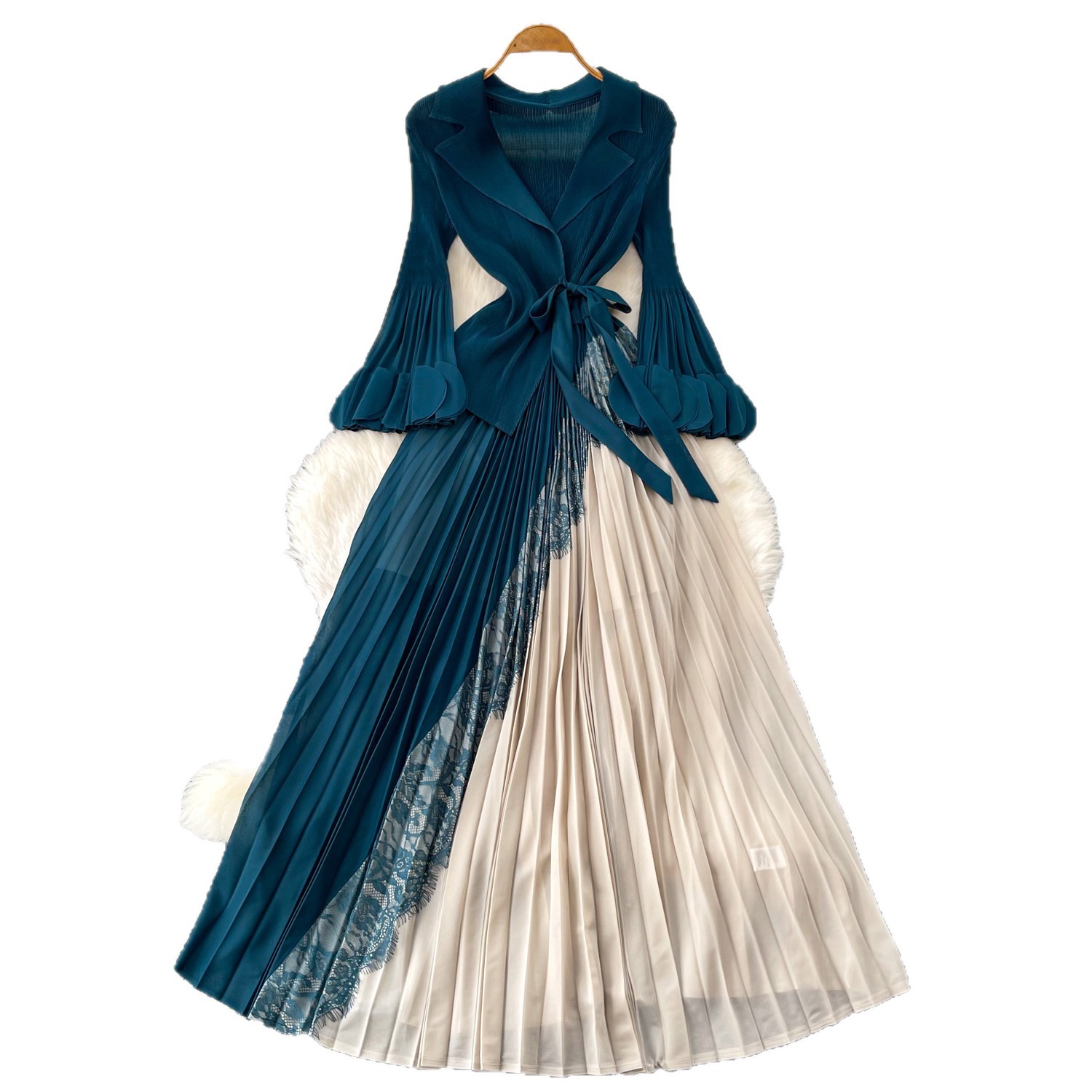 Elegant V-Neck Floral Print Maxi Dress Wrap Style Flared Sleeves Ruffle Hem Office-Ready One-Size Fits US 4-12 Four Colors_ecoleips.com