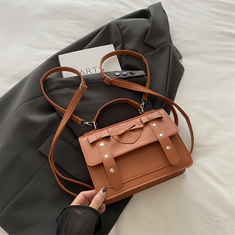 Bolsa de estilo universitario estilo coreano de moda alta sensación de nicho de diseño bolso multifuncional versátil bolso de hombro de mujer