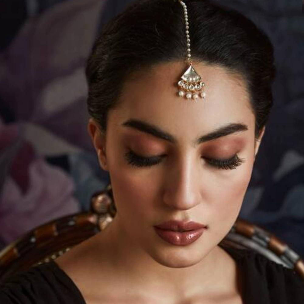 Новая трансграничная жемчужная цепочка для волос для женщин, экзотический традиционный индийский головной убор со стразами, этническая подвеска для бровей невесты, свадебные аксессуары для волос