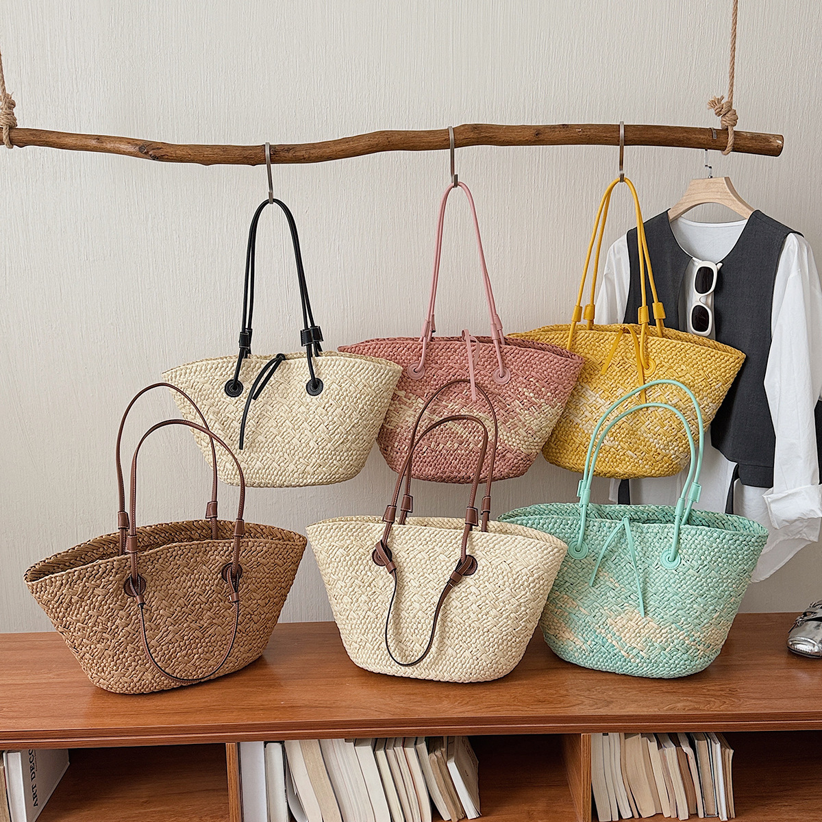 Handgeflochtene Rattan Schultertasche Mit Lederbesatz Nachhaltig_voghion.com