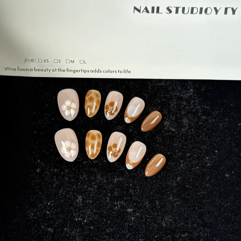 Nail Art Patches, Classy Handmade Wearable Nails, European and American Style Classy Pure Handmade Wholesale Almond Nail Patches Nail Art Patches, Classy Handmade Wearable Nails, European and American Style Classy Pure Handmade Wholesale Almond Nail Patches