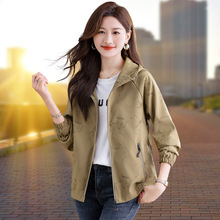 短款风衣外套女士春秋2025新款爆款秋季中年妈妈夹克休闲运动连帽