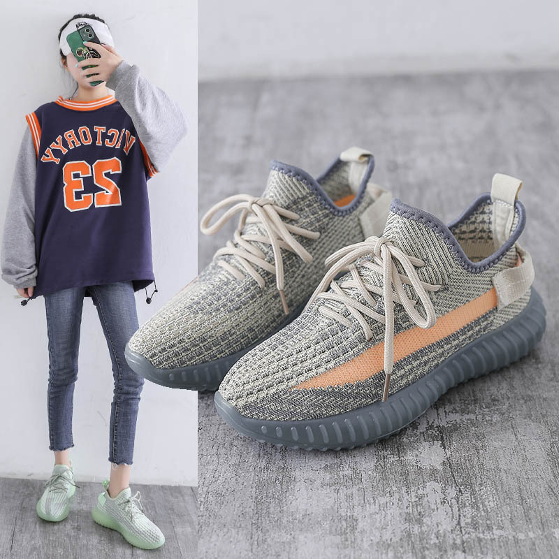 Women's Fly-Knit Shoes 2026 Spring New Breathable Student Korean Style Trendy Fashion Sneakers Casual Running Fashion Shoes Women's Fly-Knit Shoes 2026 Spring New Breathable Student Korean Style Trendy Fashion Sneakers Casual Running Fashion Shoes