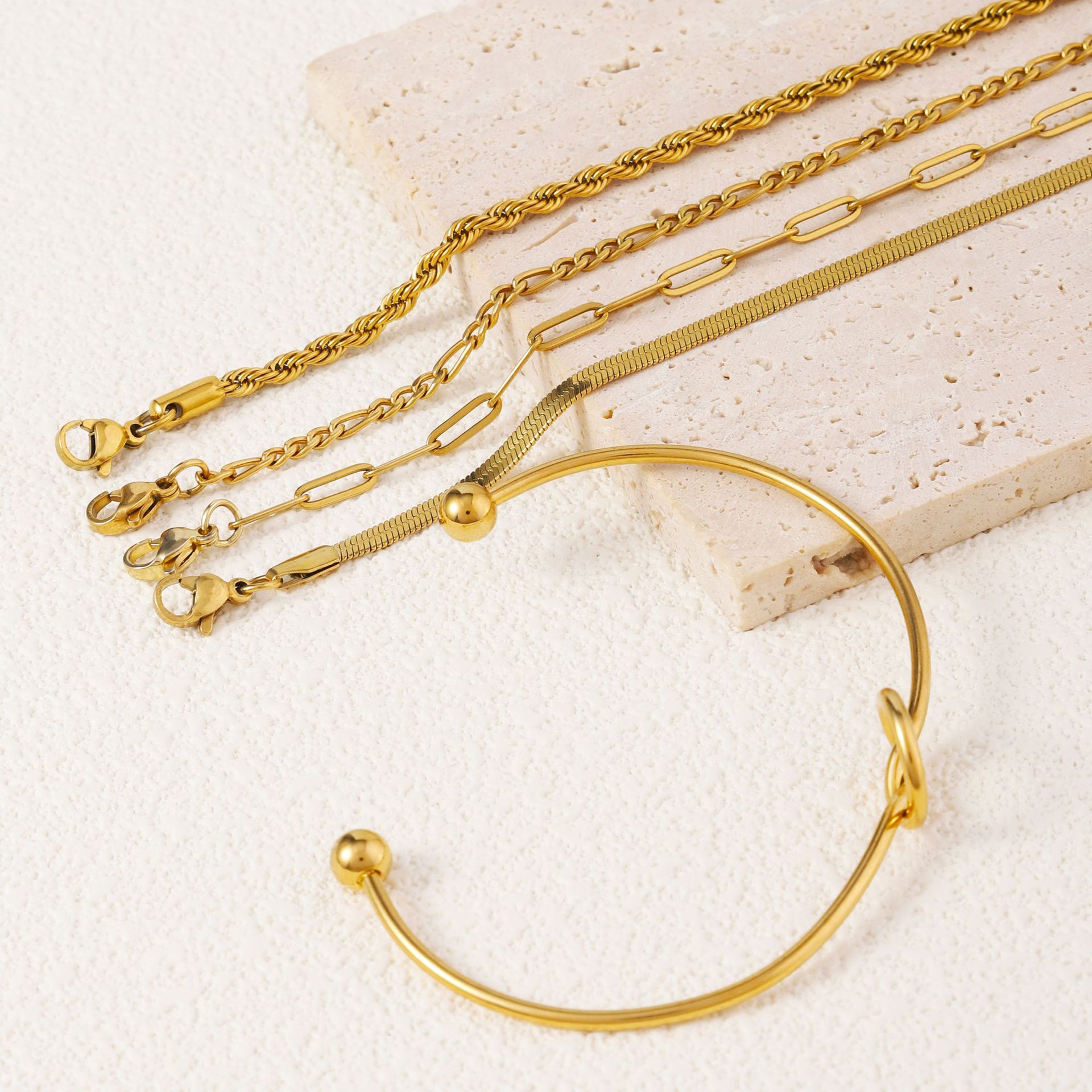 10g Weight PVD Coated Gold Plating Process Real Gold Plated Plating Material Bracelets, Chain Bracelet Classification 304 Stainless Steel Chain Material Twisted Rope Chain, snake chain Chain Type 1 Piece Quantity Daily Occasion 304 Stainless Steel Material Solid Color Pattern All Seasons Season Women's Gender Plating Design Simple Style Style Simple Style Solid Color 304 Stainless Steel 18K Gold Plated Twisted Rope Chain Snake Chain Bracelets Chain Bracelet In Bulk 7