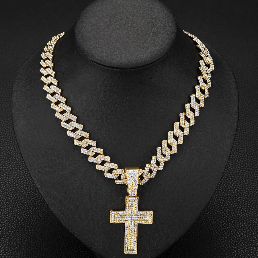 Daily Occasion IG Style Religion Cross Alloy Inlay Rhinestones Unisex Pendant Necklace Necklace Pendant Men Pendant Necklaces