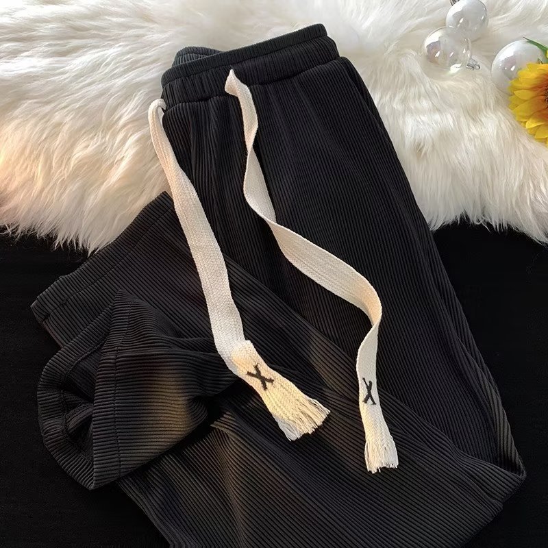 Herren-Hose aus Eisseide mit weitem Bein, sommerlicher, fließender und lässiger Stil, bequeme High-Street-Hose, lockere Passform, trendige Neuheit_voghion.com
