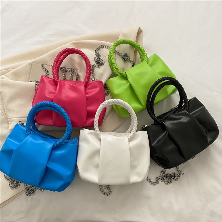 Fashion Woven Handbag Cloud Bag 2025 New Trendy Niche Solid Color Women's Bag Pleated Soft Leather Bag Chain Crossbody Bag Fashion Woven Handbag Cloud Bag 2025 New Trendy Niche Solid Color Women's Bag Pleated Soft Leather Bag Chain Crossbody Bag