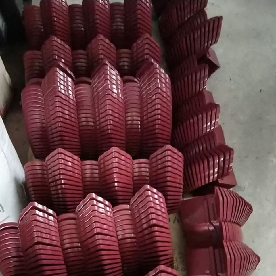 定制仿古瓦滴水瓷砖套筒找平器塑料建材仿古瓦滴加工